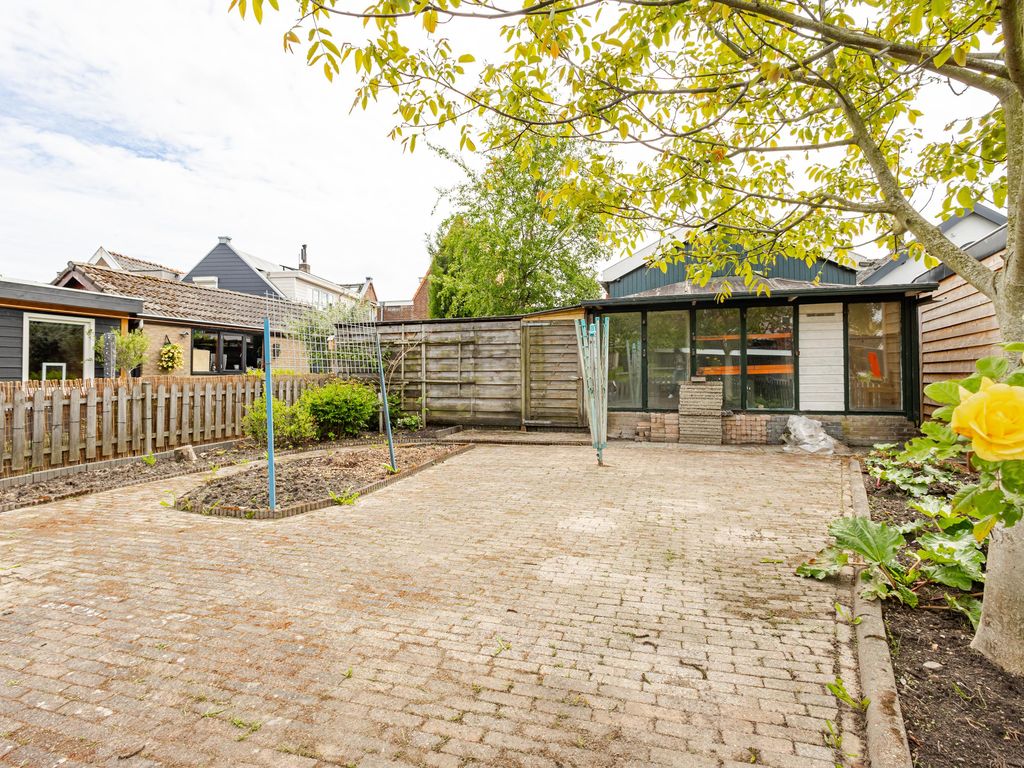 Kerkweg 68, Hardinxveld-Giessendam