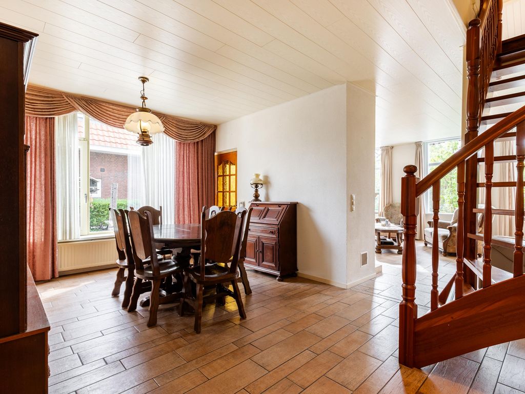 Kerkweg 68, Hardinxveld-Giessendam