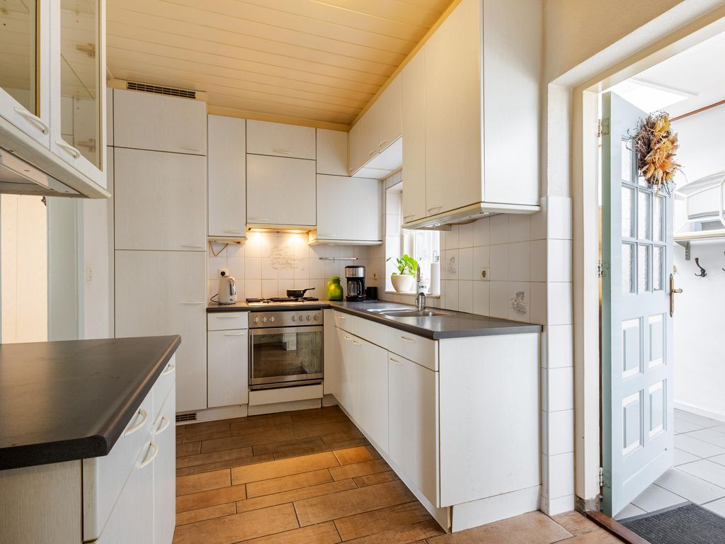 Kerkweg 68, Hardinxveld-Giessendam