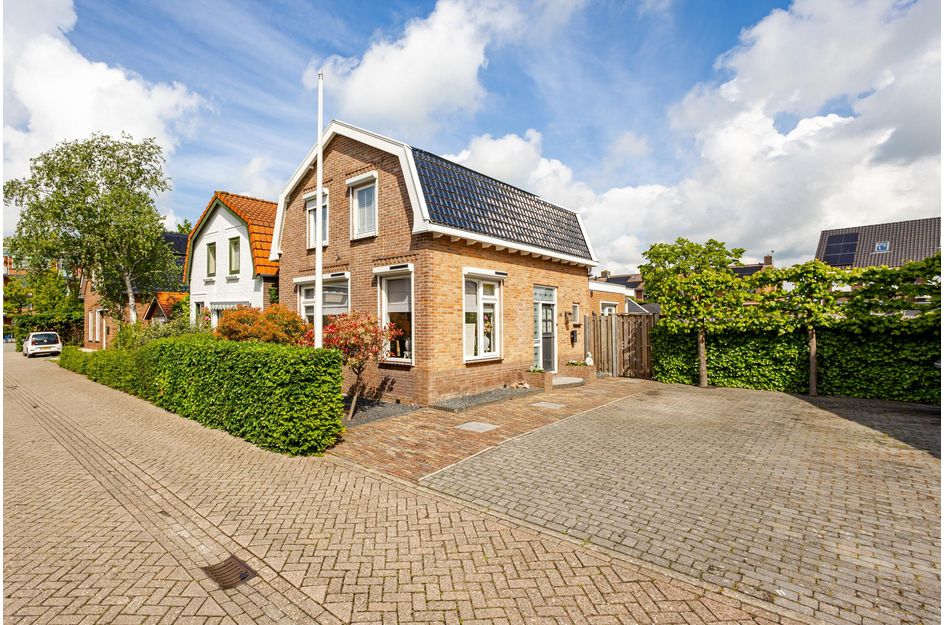 Weteringstraat 43