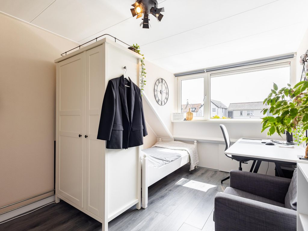 Breedewaij 64, Hardinxveld-Giessendam