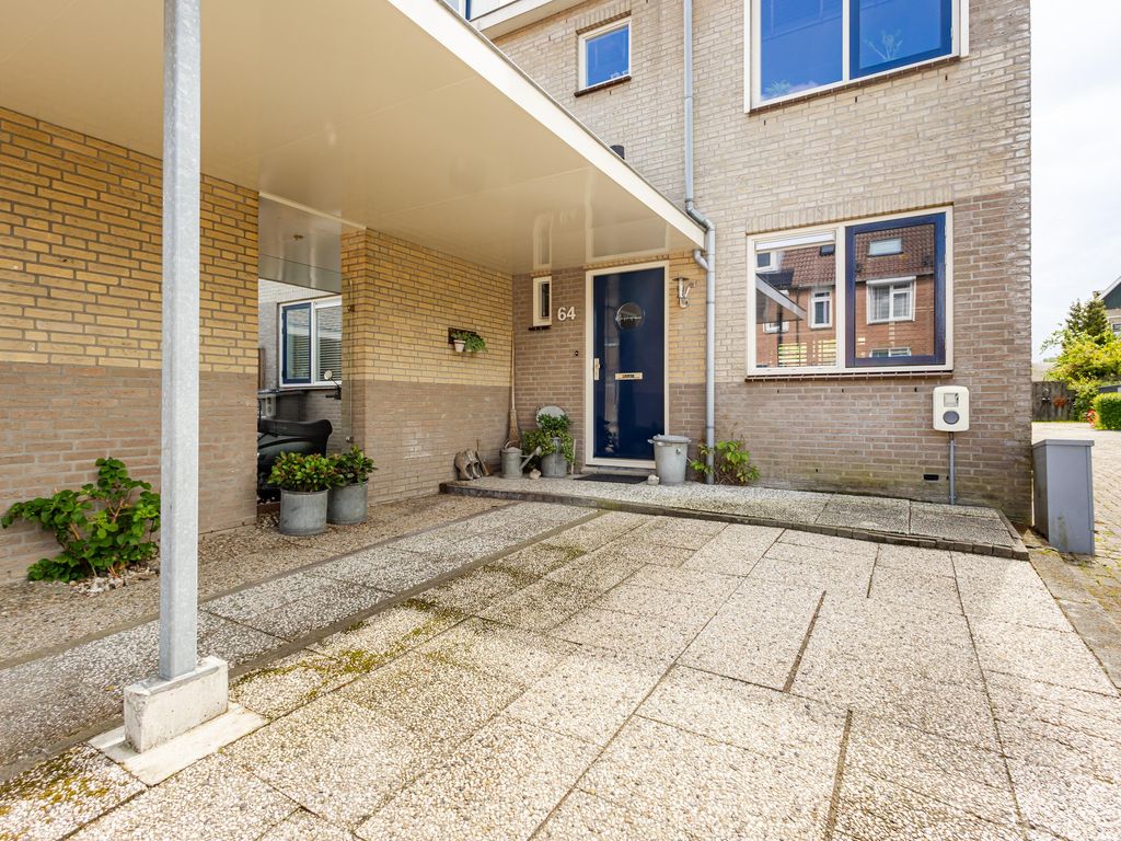 Breedewaij 64, Hardinxveld-Giessendam