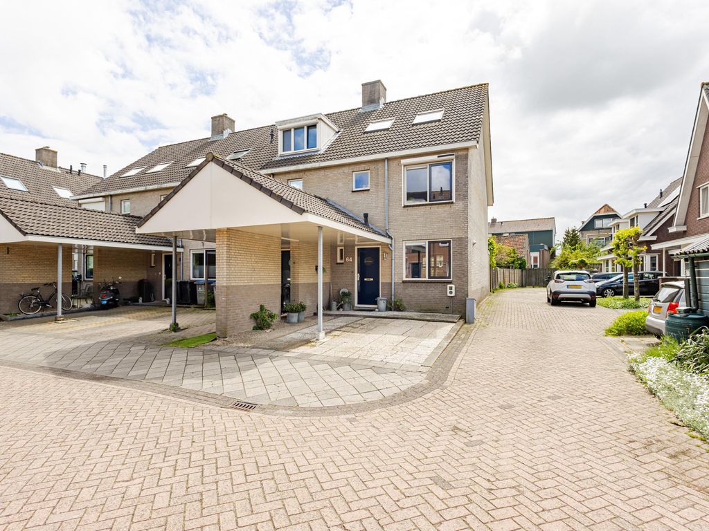 Breedewaij 64, Hardinxveld-Giessendam