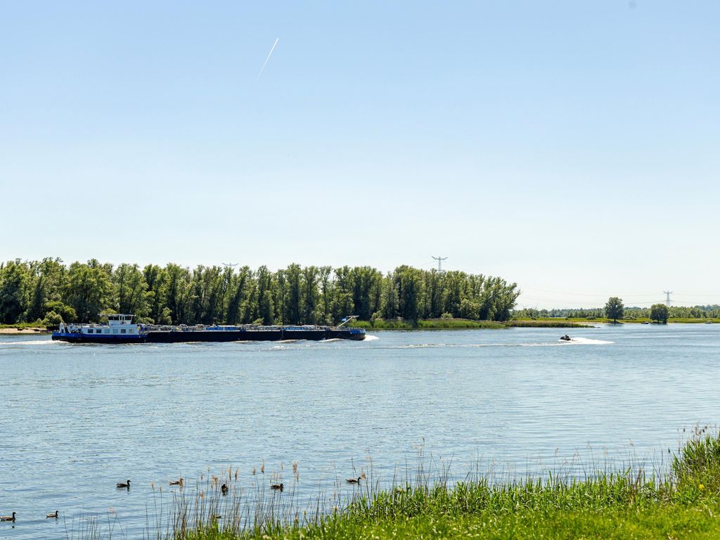 Breedewaij 64, Hardinxveld-Giessendam