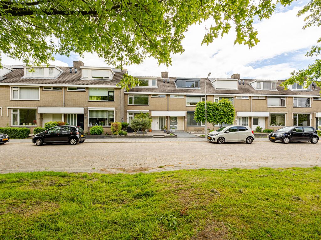 Leeuweriksingel 627, Sliedrecht
