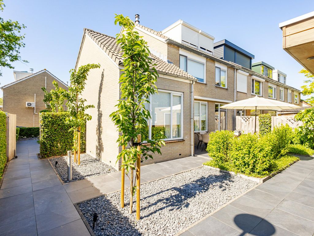 Weresteijn 102, Sliedrecht