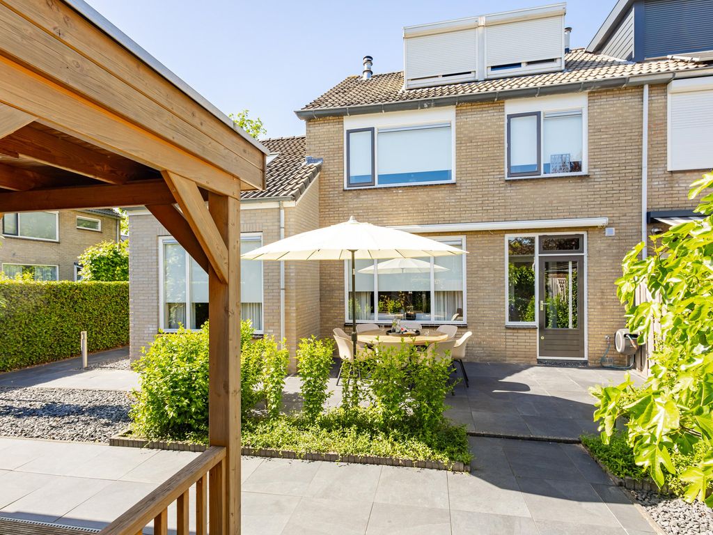 Weresteijn 102, Sliedrecht