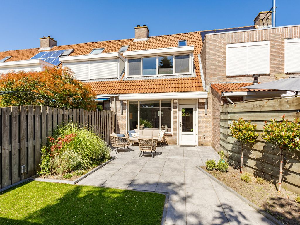 P.A. de Genestetstraat 49, Sliedrecht