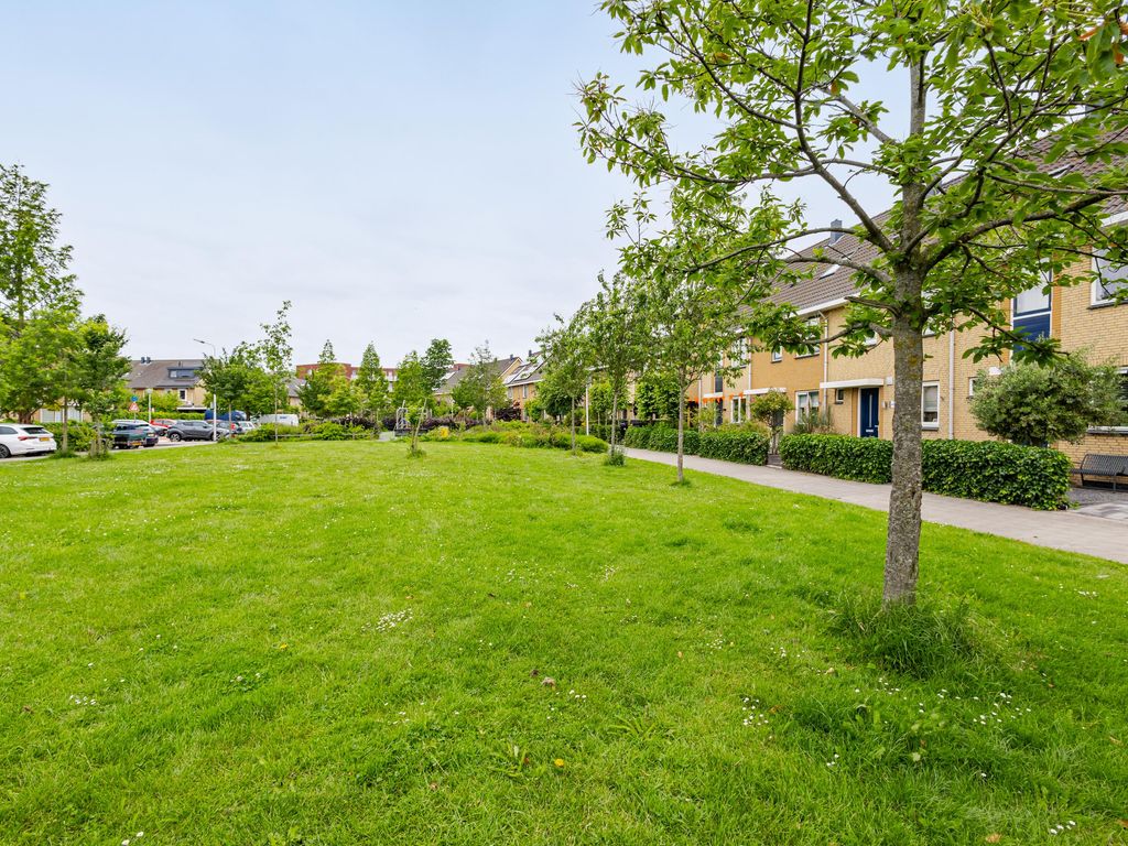 Mozartplantsoen 48, Sliedrecht