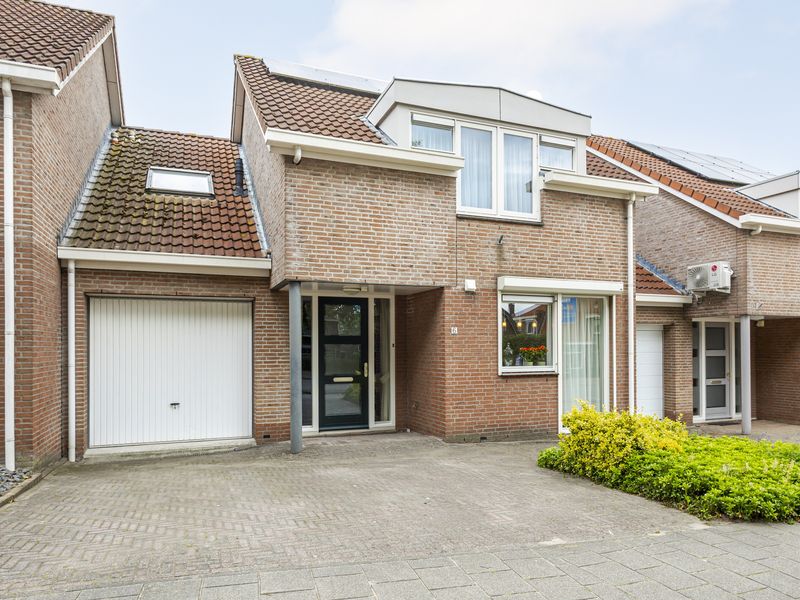 Nieuweweg 6, Hardinxveld-giessendam