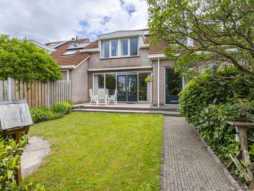 Nieuweweg 6, HARDINXVELD-GIESSENDAM