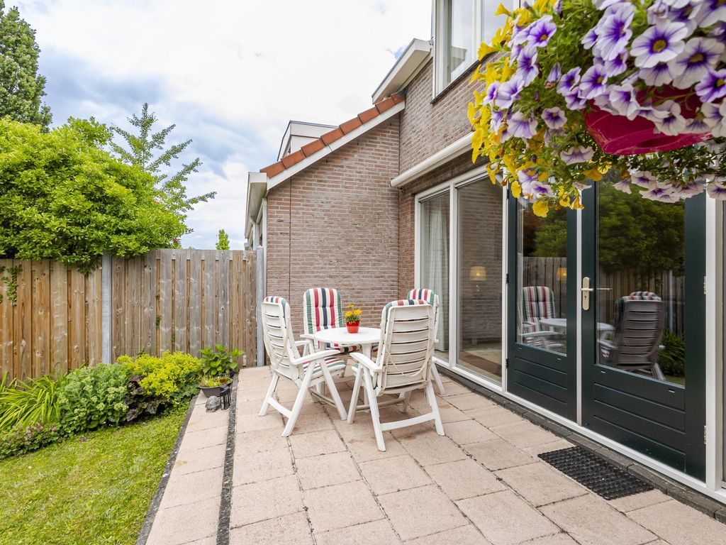 Nieuweweg 6, HARDINXVELD-GIESSENDAM