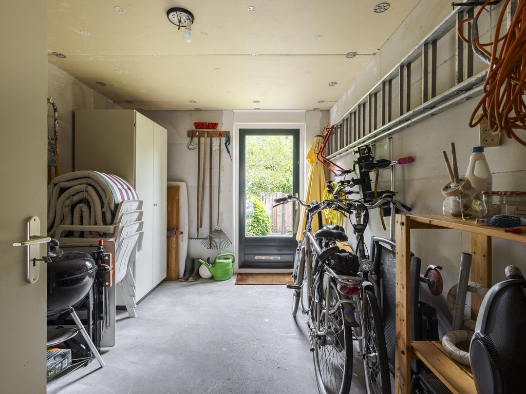 Nieuweweg 6, HARDINXVELD-GIESSENDAM