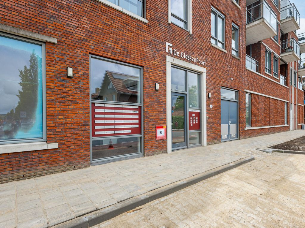 Thorbeckestraat 10, Hardinxveld-Giessendam