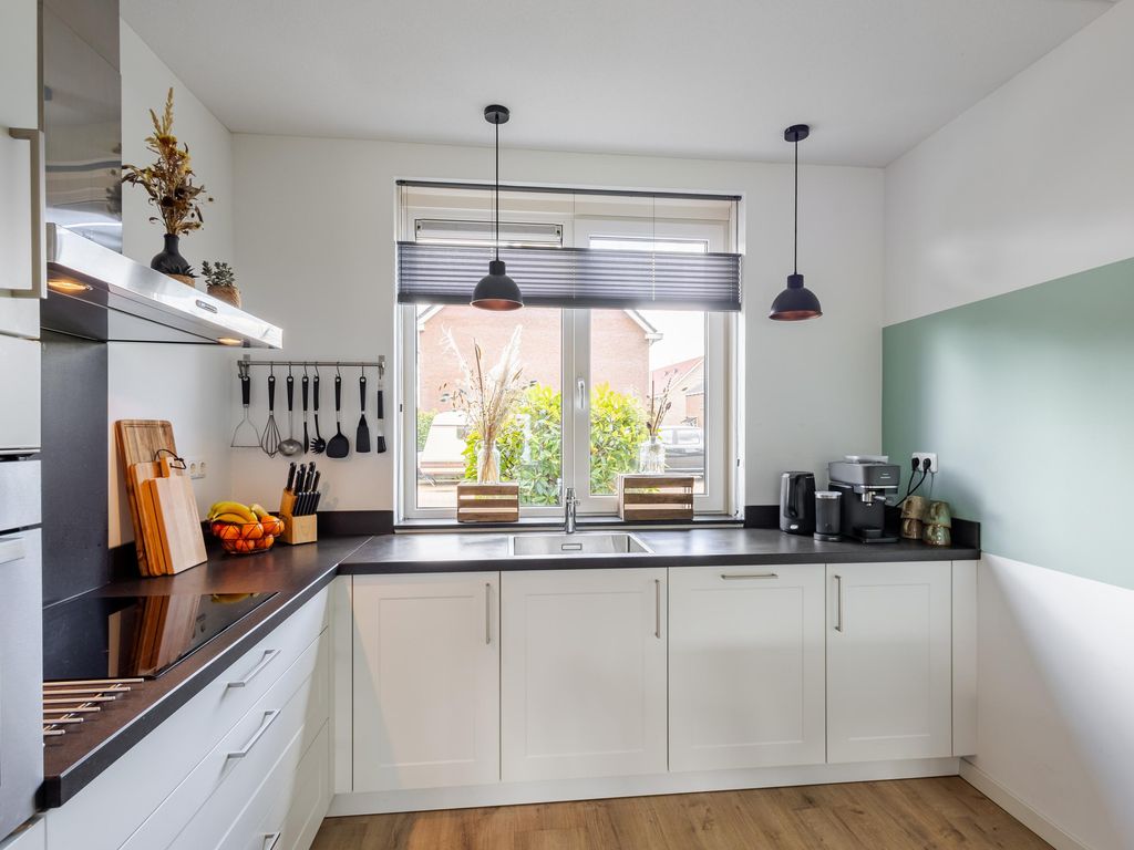 Prinses Margrietstraat 28, HARDINXVELD-GIESSENDAM