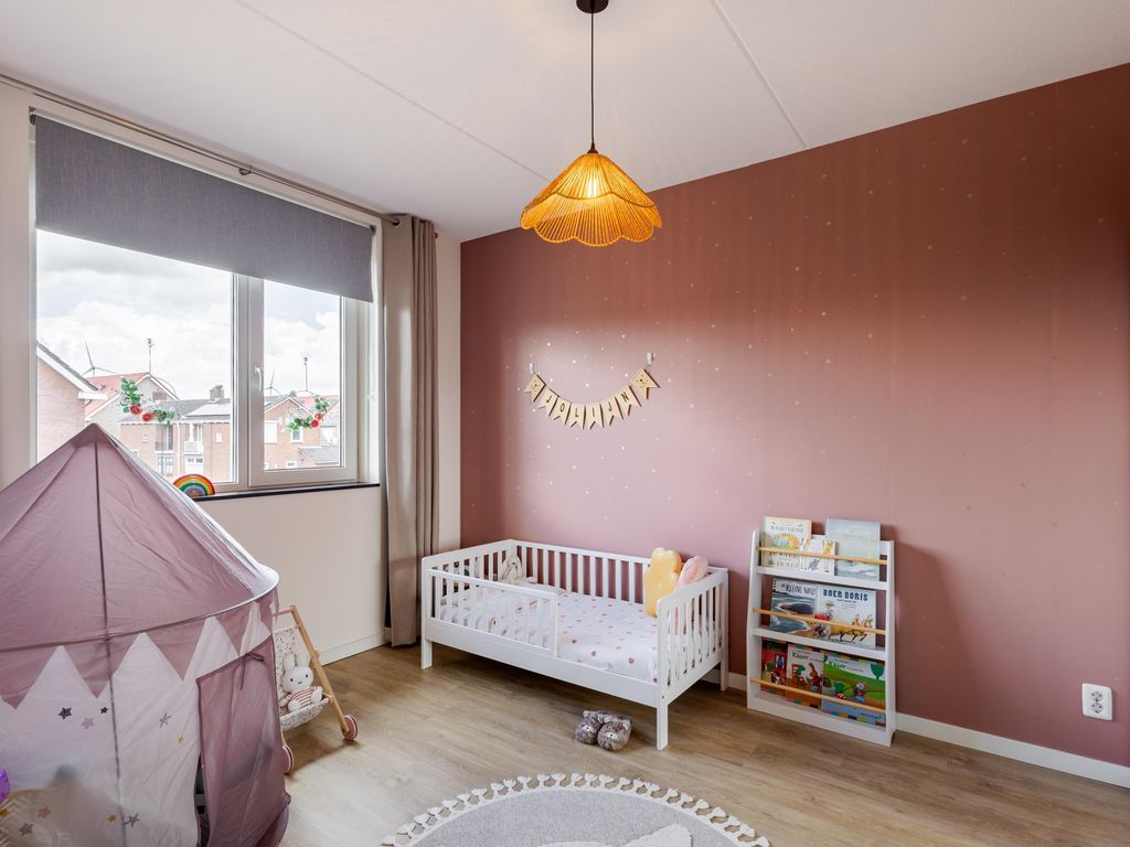 Prinses Margrietstraat 28, HARDINXVELD-GIESSENDAM