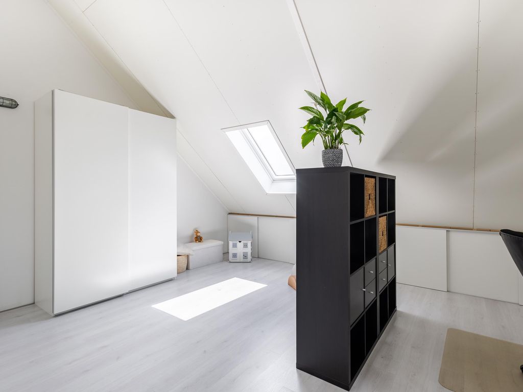Prinses Margrietstraat 28, HARDINXVELD-GIESSENDAM