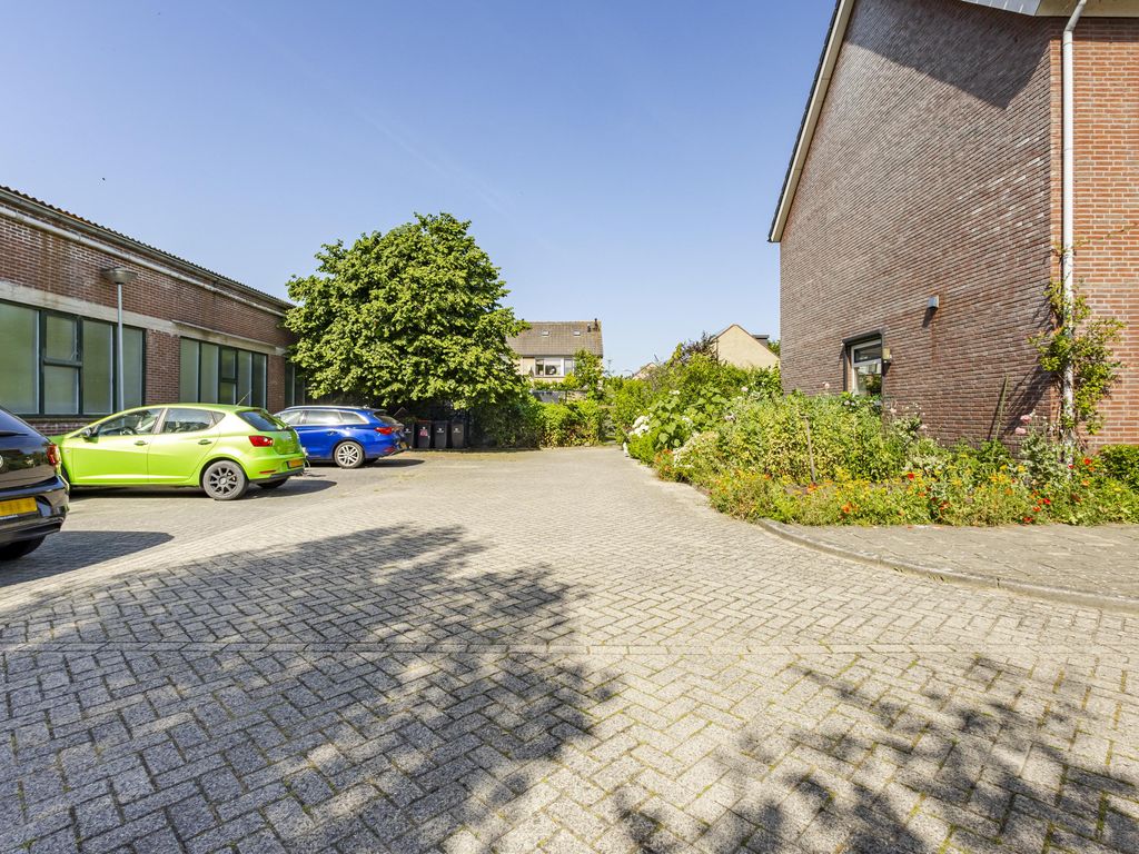 Parallelweg 25C, HARDINXVELD-GIESSENDAM