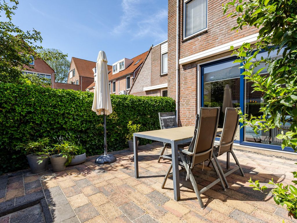Smalweer 14, SLIEDRECHT