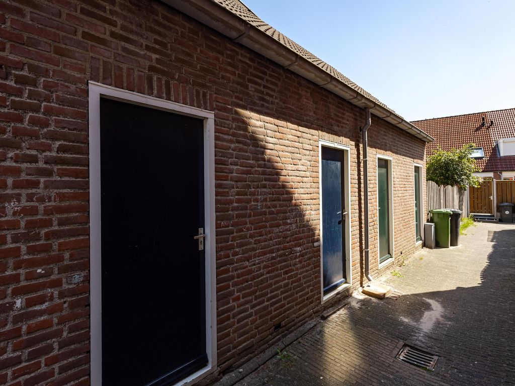 Smalweer 14, SLIEDRECHT