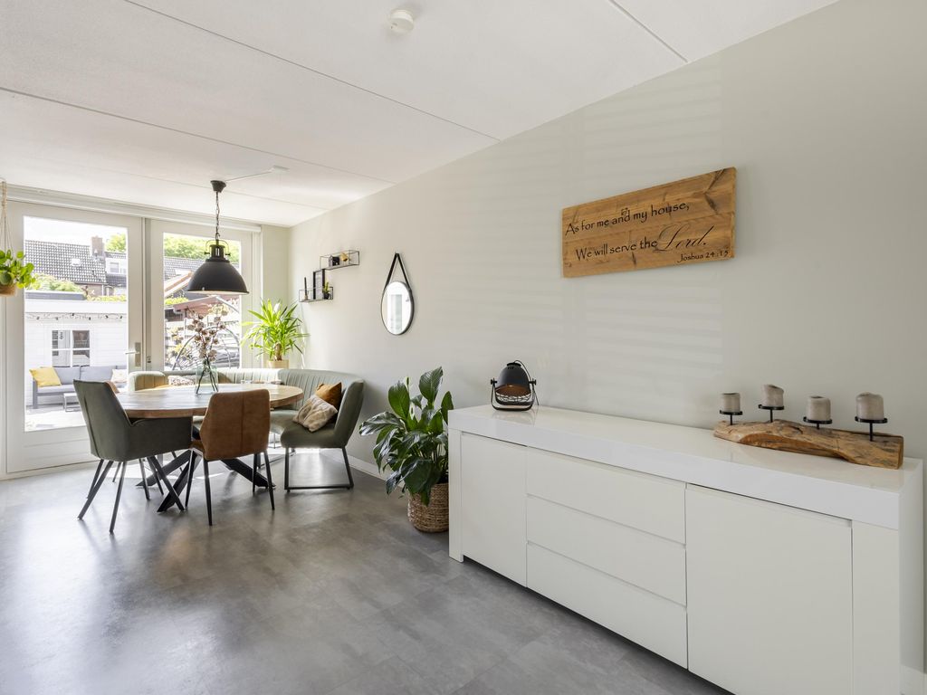 Koetshuis 6, Hardinxveld-Giessendam