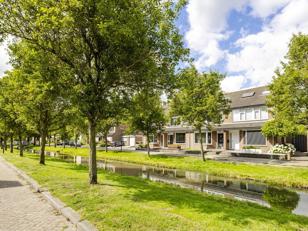 Koetshuis 6, Hardinxveld-Giessendam