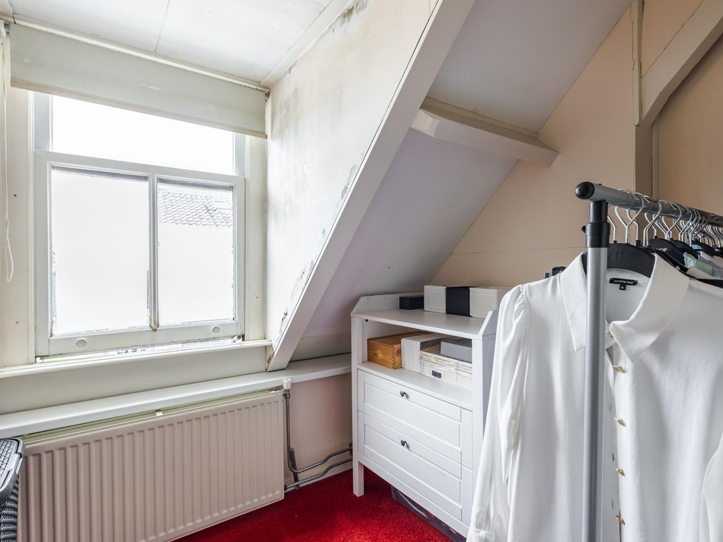 Buitendams 413, HARDINXVELD-GIESSENDAM
