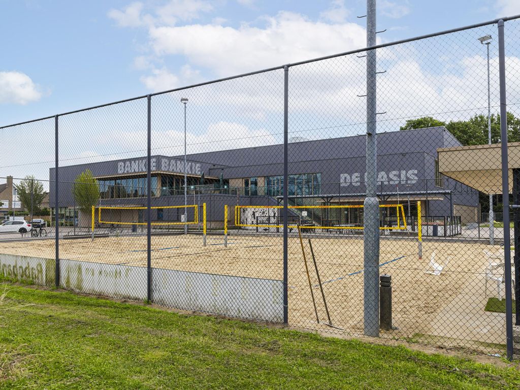 Benedenveer 8, Sliedrecht