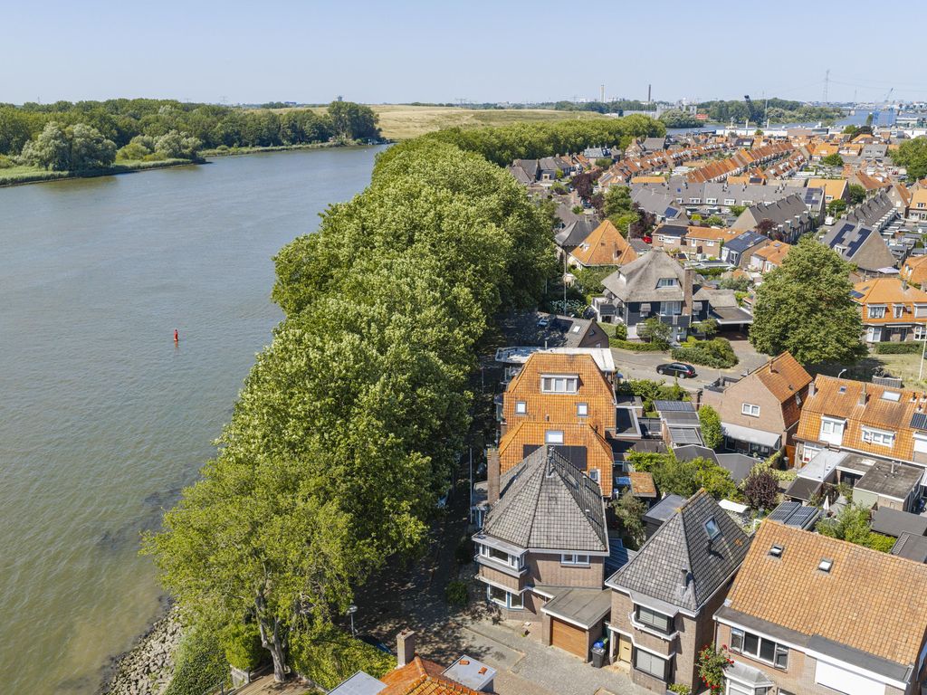 Oosterstraat 11, Sliedrecht