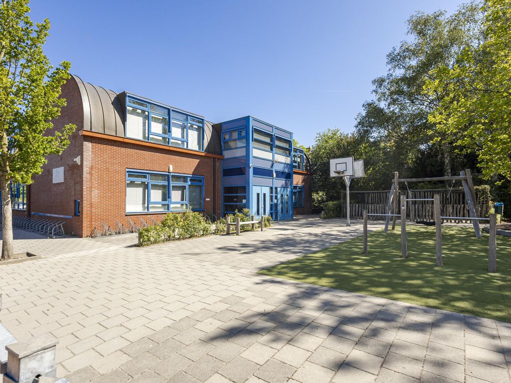 Pulsstraat 2, HARDINXVELD-GIESSENDAM
