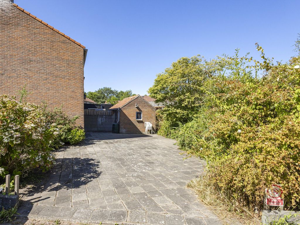 Pulsstraat 2, HARDINXVELD-GIESSENDAM