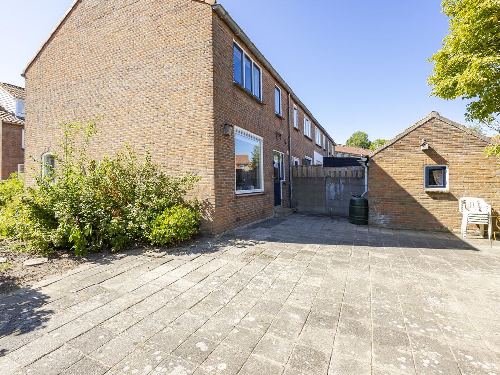 Pulsstraat 2, HARDINXVELD-GIESSENDAM