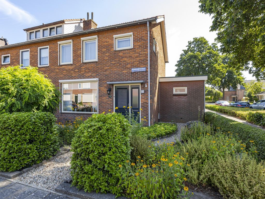 Rembrandtstraat 70, Hardinxveld-Giessendam