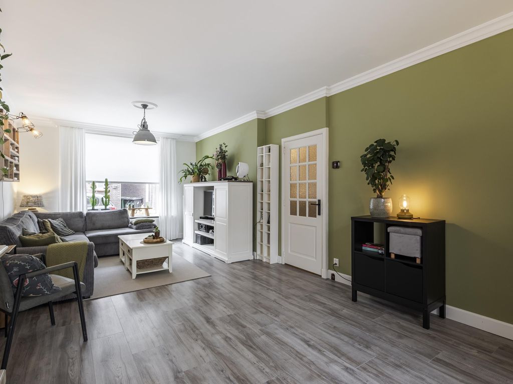 Burgemeester Drijberplein 48, SLIEDRECHT