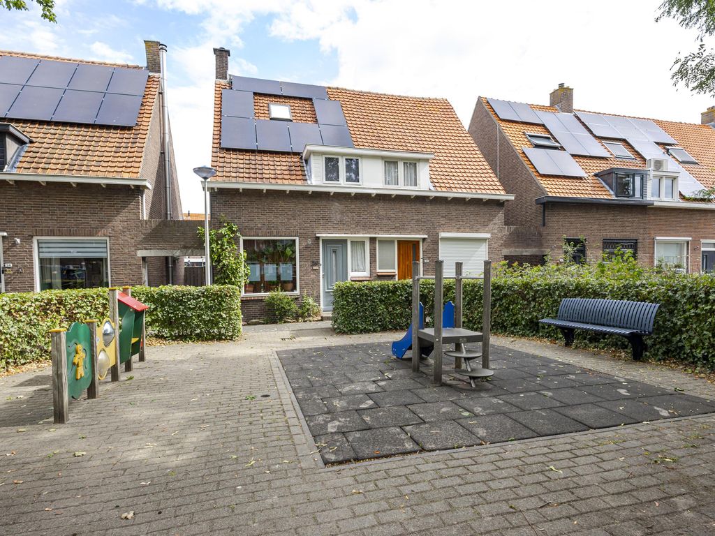 Burgemeester Drijberplein 48, SLIEDRECHT