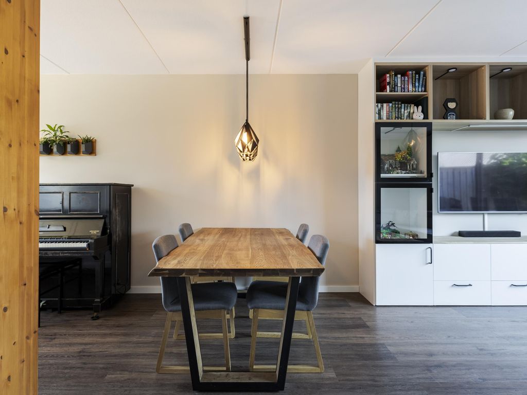 Groninger Kroon 5, Hardinxveld-Giessendam