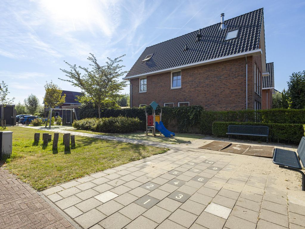 Groninger Kroon 5, Hardinxveld-Giessendam