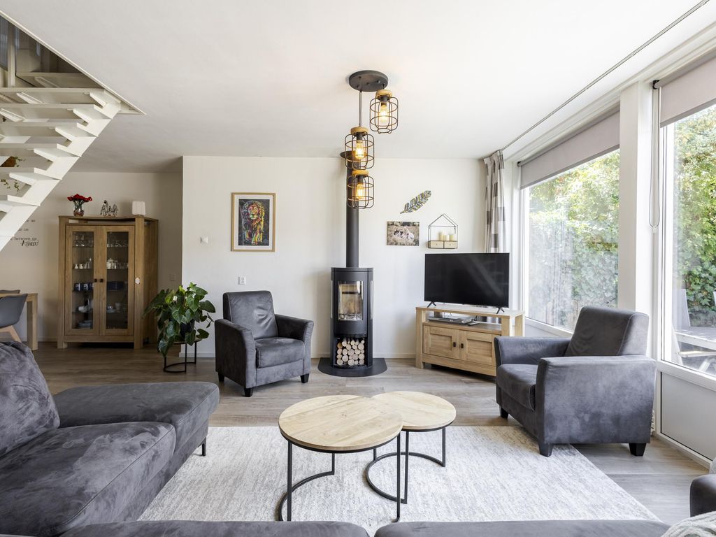 Groot Veldsweer 73, Hardinxveld-Giessendam