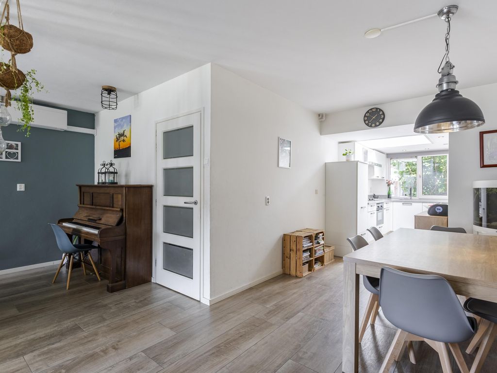 Groot Veldsweer 73, Hardinxveld-Giessendam