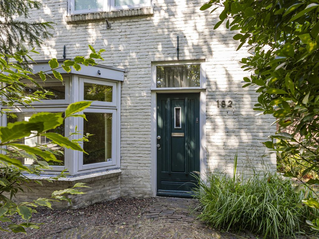 Stationsweg 182, SLIEDRECHT