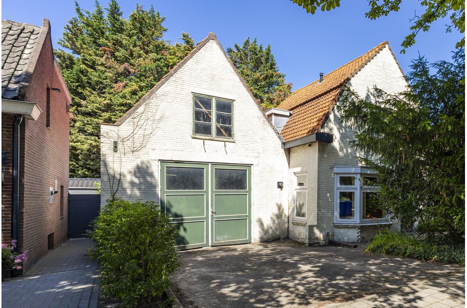 Stationsweg 182
