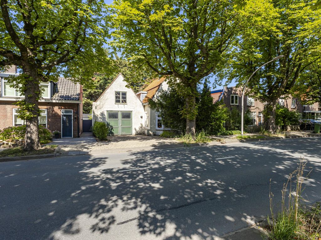 Stationsweg 182, SLIEDRECHT