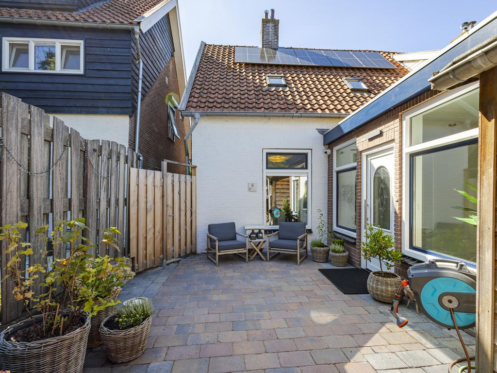 Helling 6, Hardinxveld-Giessendam