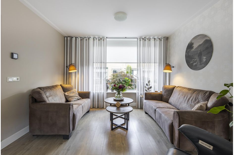 Graaf Adolfstraat 17