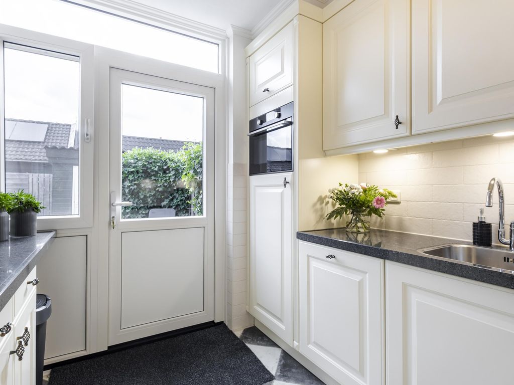 Graaf Adolfstraat 17, HARDINXVELD-GIESSENDAM