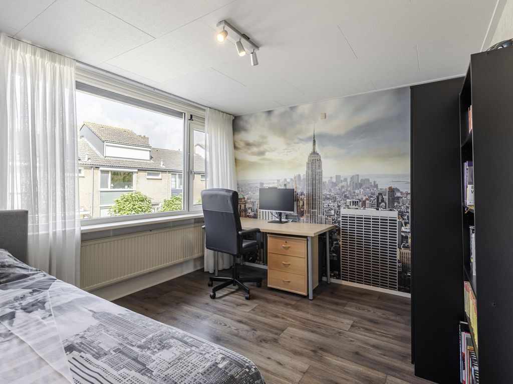 Graaf Adolfstraat 17, HARDINXVELD-GIESSENDAM