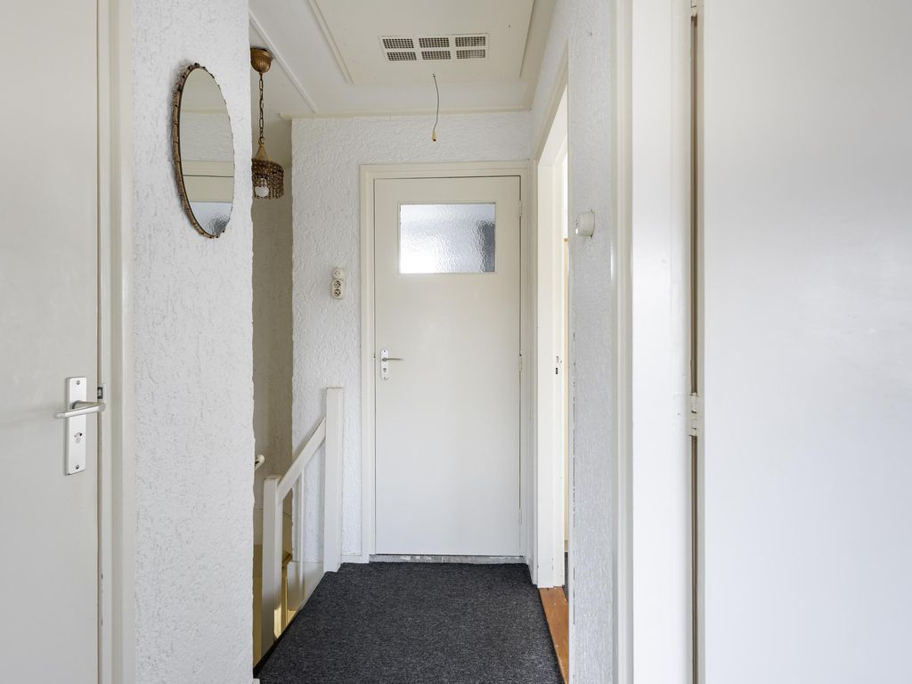 Wilhelminalaan 3, Giessenburg