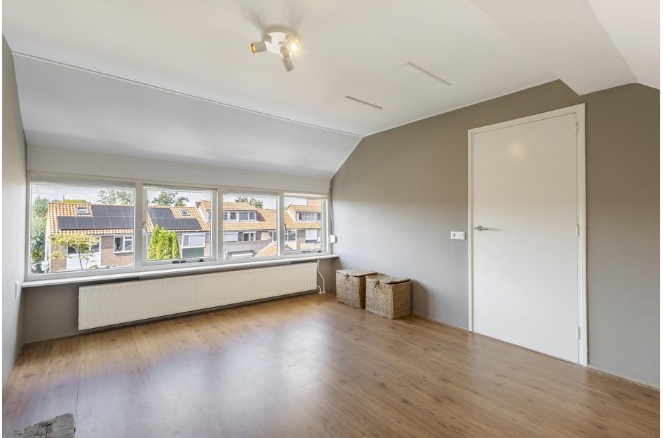 Adama van Scheltemastr 10