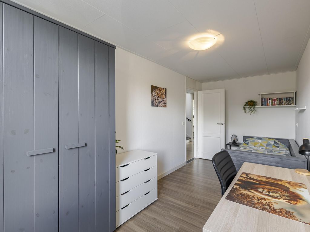 Geemansweer 24, HARDINXVELD-GIESSENDAM