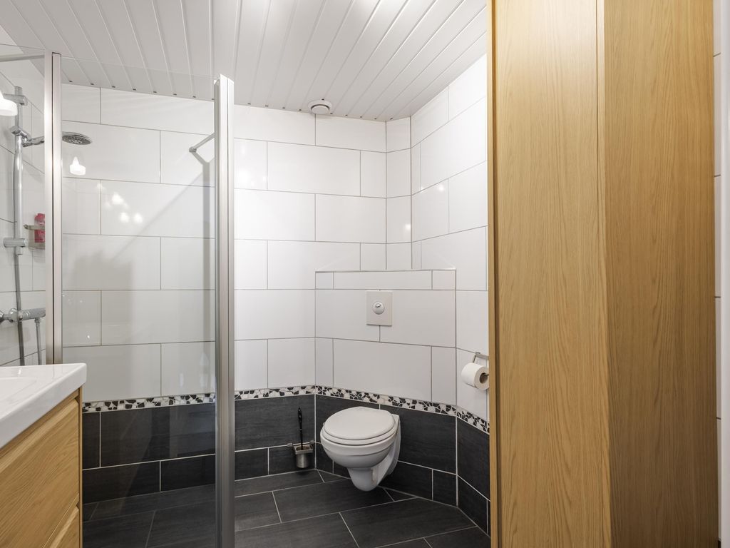 Geemansweer 24, HARDINXVELD-GIESSENDAM